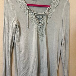 American Eagle Outfitters Gray Tie Front Long Sleeve Blouse